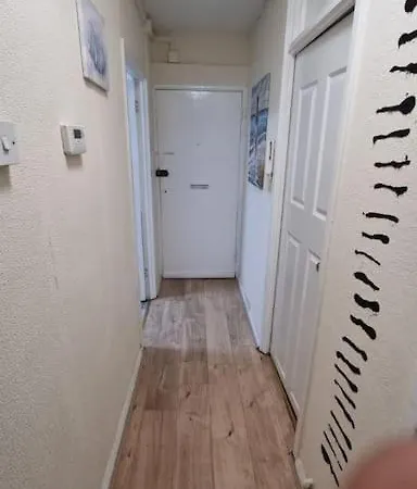 2 Bedroom Apartment In Kennington Лондон Экстерьер фото